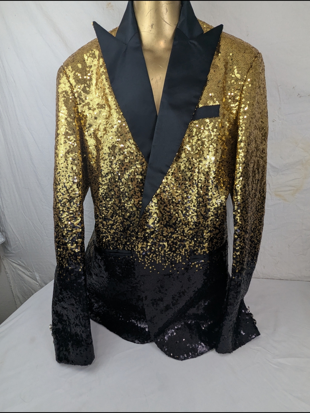 Gold & Black Sequin Men's Blazer with Satin Lapel xL
